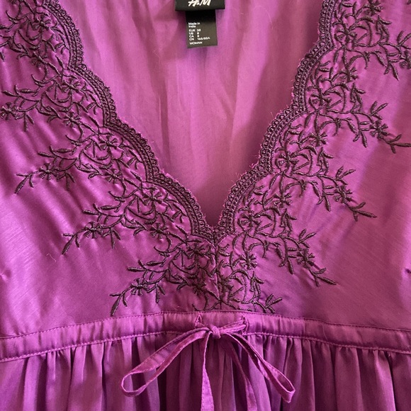 EUC H&M beautiful dress in size 8 - Picture 2 of 11